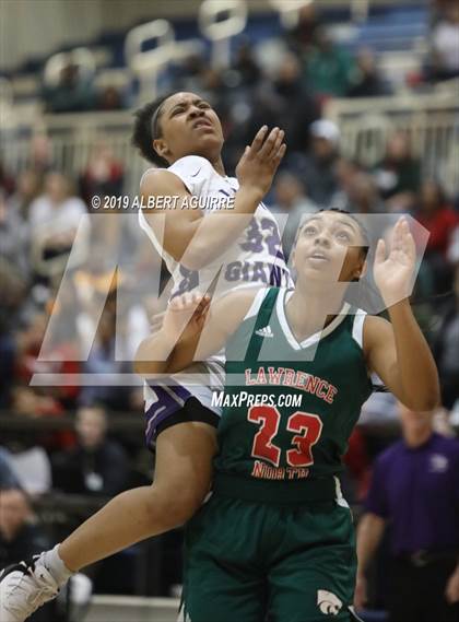 Thumbnail 3 in Lawrence North vs. Ben Davis photogallery.