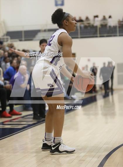 Thumbnail 3 in Lawrence North vs. Ben Davis photogallery.