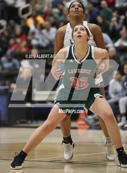 Thumbnail 3 in Lawrence North vs. Ben Davis photogallery.