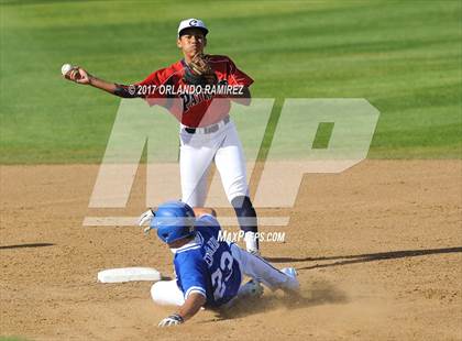 Thumbnail 2 in Christian @ Eastlake photogallery.