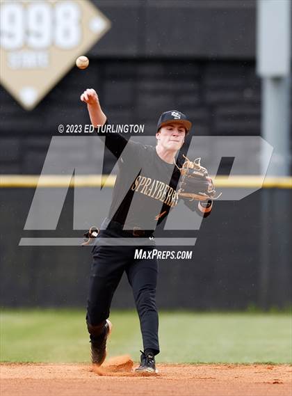 Thumbnail 3 in Lassiter @ Sprayberry photogallery.