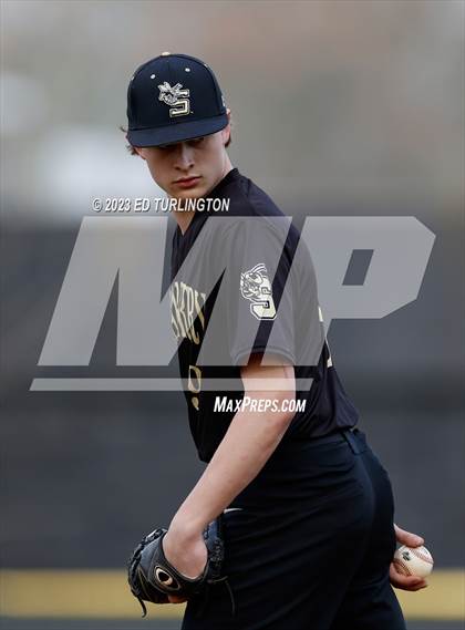 Thumbnail 3 in Lassiter @ Sprayberry photogallery.