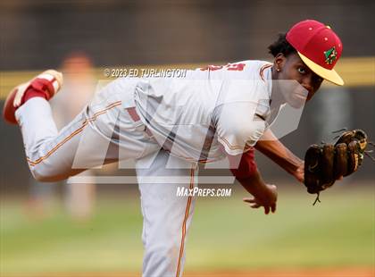 Thumbnail 1 in Lassiter @ Sprayberry photogallery.