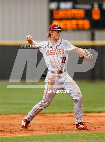 Thumbnail 1 in Lassiter @ Sprayberry photogallery.