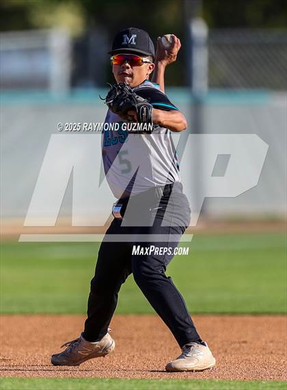 Thumbnail 3 in Mendota @ Reedley photogallery.