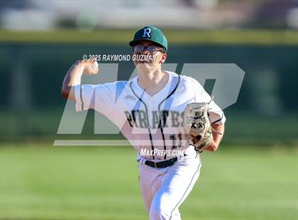 Thumbnail 2 in Mendota @ Reedley photogallery.