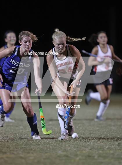 Thumbnail 3 in Memorial vs Houston Christian photogallery.
