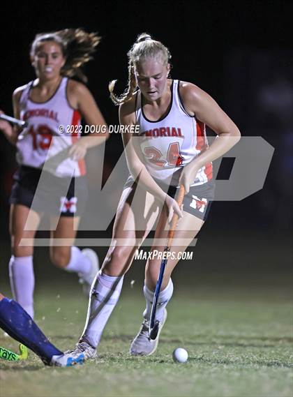 Thumbnail 3 in Memorial vs Houston Christian photogallery.