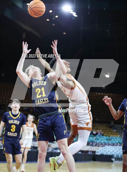 Thumbnail 1 in Mead vs. Frederick (CHSAA 5A Great 8) photogallery.
