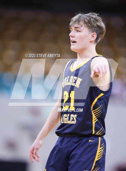 Thumbnail 1 in Mead vs. Frederick (CHSAA 5A Great 8) photogallery.