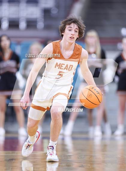 Thumbnail 1 in Mead vs. Frederick (CHSAA 5A Great 8) photogallery.