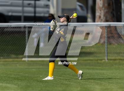 Thumbnail 1 in Sunny Hills @ La Habra photogallery.
