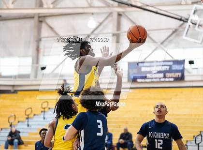 Thumbnail 3 in Poughkeepsie vs. Payne Tech (Metro Classic) photogallery.