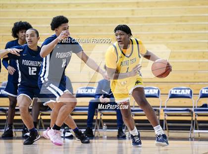 Thumbnail 3 in Poughkeepsie vs. Payne Tech (Metro Classic) photogallery.