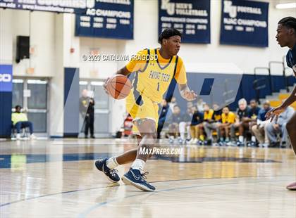 Thumbnail 3 in Poughkeepsie vs. Payne Tech (Metro Classic) photogallery.