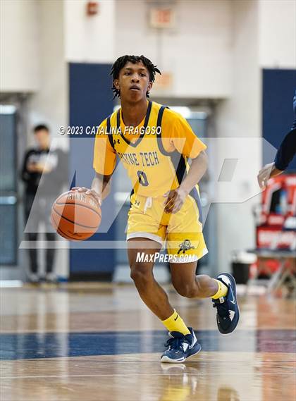 Thumbnail 2 in Poughkeepsie vs. Payne Tech (Metro Classic) photogallery.