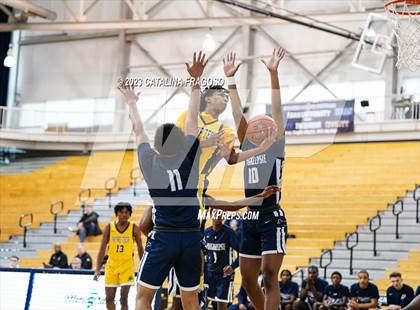 Thumbnail 3 in Poughkeepsie vs. Payne Tech (Metro Classic) photogallery.