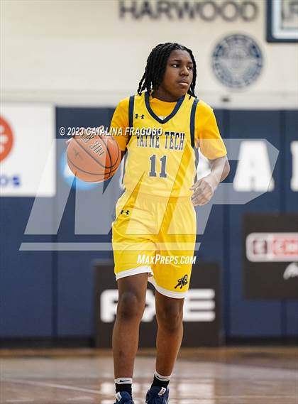 Thumbnail 2 in Poughkeepsie vs. Payne Tech (Metro Classic) photogallery.