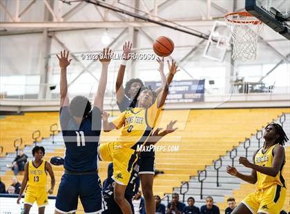 Thumbnail 2 in Poughkeepsie vs. Payne Tech (Metro Classic) photogallery.