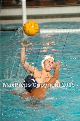 Thumbnail 2 in La Canada vs Montebello (D3 Section Final) photogallery.