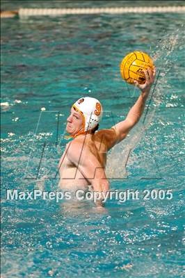 Thumbnail 3 in La Canada vs Montebello (D3 Section Final) photogallery.