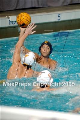 Thumbnail 1 in La Canada vs Montebello (D3 Section Final) photogallery.