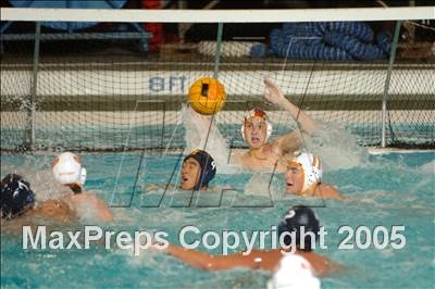 Thumbnail 2 in La Canada vs Montebello (D3 Section Final) photogallery.