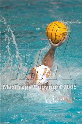 Thumbnail 3 in La Canada vs Montebello (D3 Section Final) photogallery.