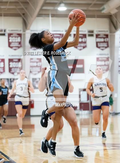 Thumbnail 2 in Harlan vs Navarro (46TH ANNUAL BARBARA HARVEY JAGUAR CLASSIC) photogallery.