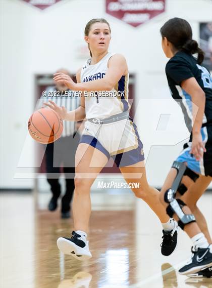 Thumbnail 3 in Harlan vs Navarro (46TH ANNUAL BARBARA HARVEY JAGUAR CLASSIC) photogallery.