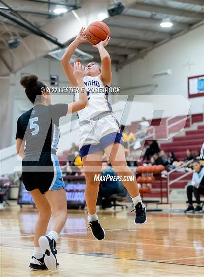 Thumbnail 3 in Harlan vs Navarro (46TH ANNUAL BARBARA HARVEY JAGUAR CLASSIC) photogallery.