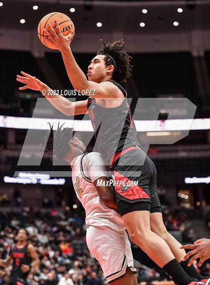 Thumbnail 1 in St. John Bosco vs. Centennial (CIF SS Open DIV Championship) photogallery.