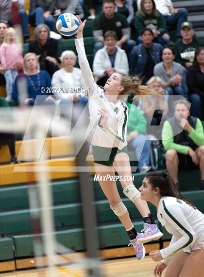 Thumbnail 2 in Detroit Country Day @ Notre Dame Prep photogallery.