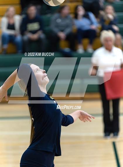Thumbnail 2 in Detroit Country Day @ Notre Dame Prep photogallery.