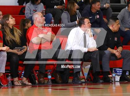Thumbnail 2 in Harvard-Westlake vs. Mater Dei (Battle of the Beach) photogallery.