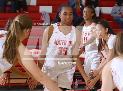 Thumbnail 1 in Harvard-Westlake vs. Mater Dei (Battle of the Beach) photogallery.