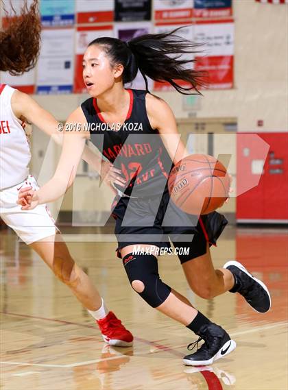 Thumbnail 1 in Harvard-Westlake vs. Mater Dei (Battle of the Beach) photogallery.