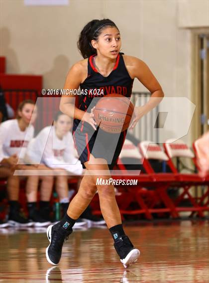 Thumbnail 2 in Harvard-Westlake vs. Mater Dei (Battle of the Beach) photogallery.