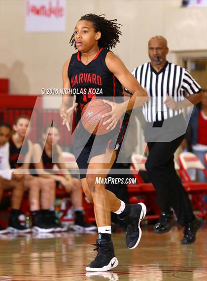 Thumbnail 3 in Harvard-Westlake vs. Mater Dei (Battle of the Beach) photogallery.