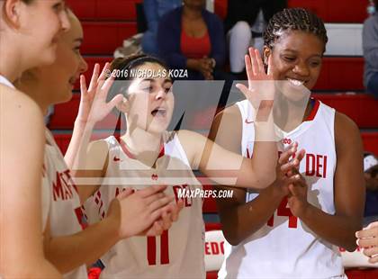 Thumbnail 3 in Harvard-Westlake vs. Mater Dei (Battle of the Beach) photogallery.