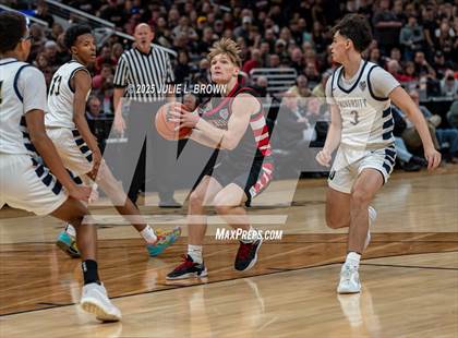 Thumbnail 1 in University vs. Manchester (IHSAA 2A Final) photogallery.