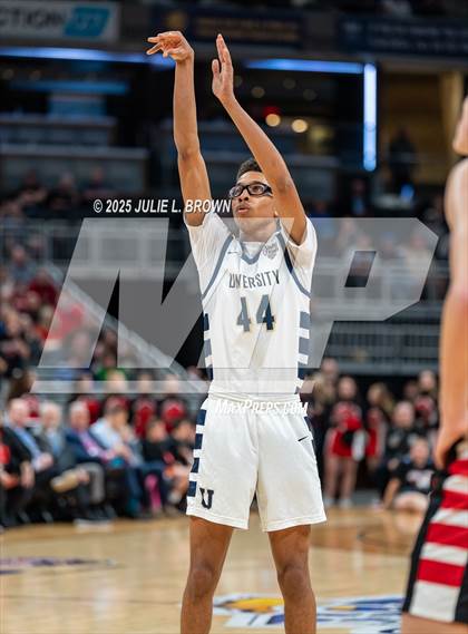 Thumbnail 1 in University vs. Manchester (IHSAA 2A Final) photogallery.