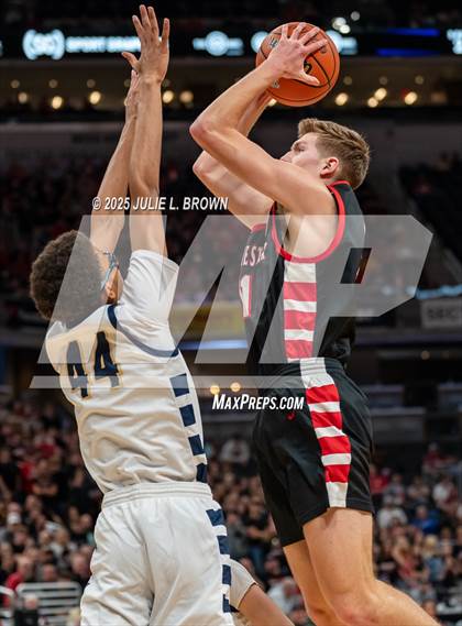 Thumbnail 3 in University vs. Manchester (IHSAA 2A Final) photogallery.
