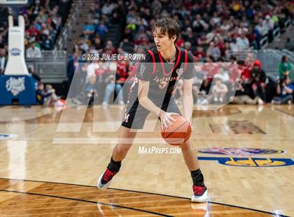 Thumbnail 1 in University vs. Manchester (IHSAA 2A Final) photogallery.