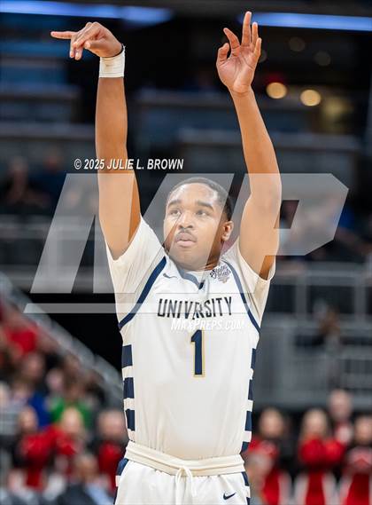 Thumbnail 2 in University vs. Manchester (IHSAA 2A Final) photogallery.