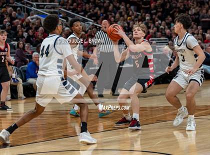 Thumbnail 3 in University vs. Manchester (IHSAA 2A Final) photogallery.