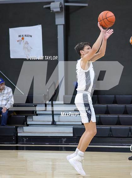 Thumbnail 1 in Bryson @ Graford photogallery.