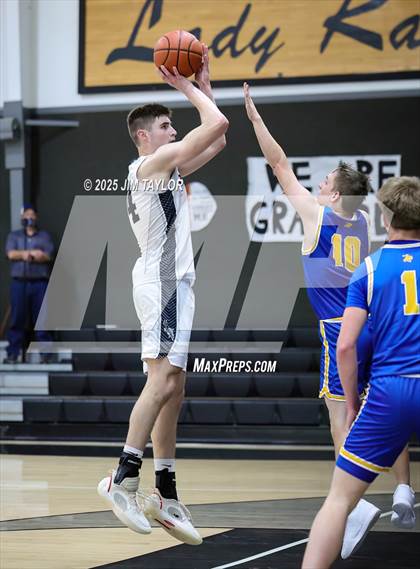 Thumbnail 3 in Bryson @ Graford photogallery.