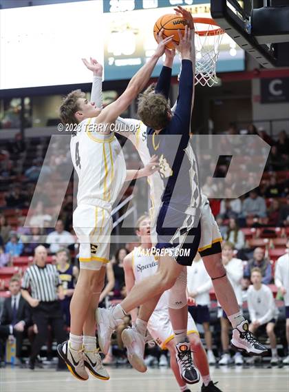 Thumbnail 3 in Summit Academy vs. Emery (UHSAA 3A Quarterfinal) photogallery.
