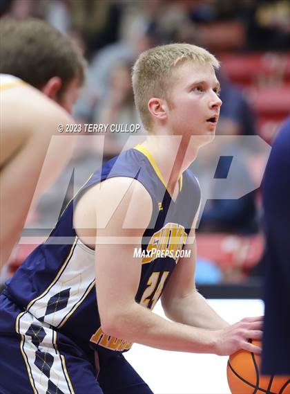 Thumbnail 2 in Summit Academy vs. Emery (UHSAA 3A Quarterfinal) photogallery.